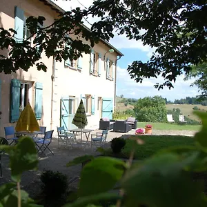 Centre Familial De Les Sylvageois Les Sauvages (Rhone)